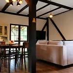 At Magnificent 100 Year Old Barn * Ruciane-Nida