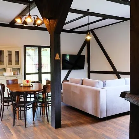 At Magnificent 100 Year Old Barn Ruciane-Nida