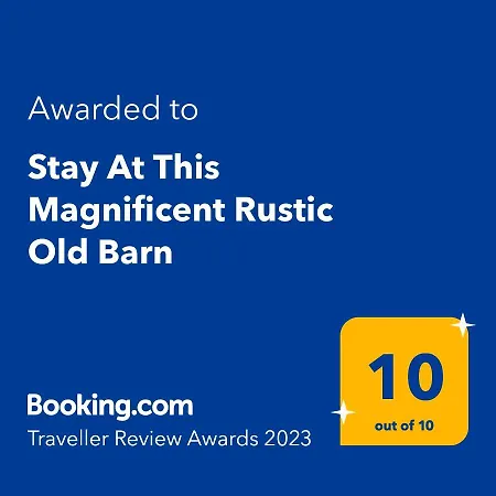 At Magnificent 100 Year Old Barn * Ruciane-Nida