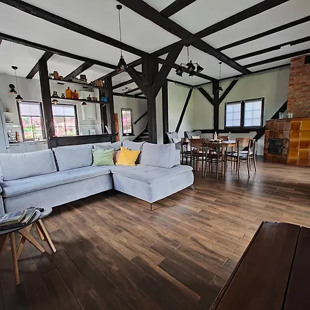 Villa At Magnificent 100 Year Old Barn