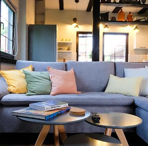 At Magnificent 100 Year Old Barn Ruciane-Nida